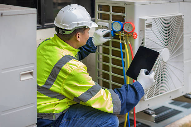 Professional Hvac technician working in Perry, MI